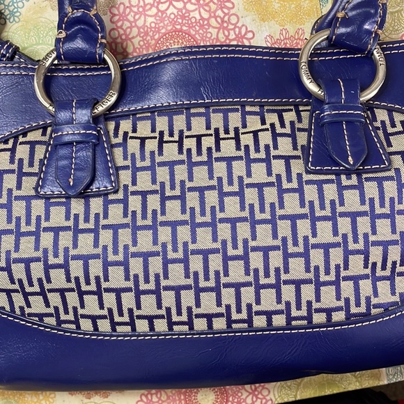 Vintage Tommy Hilfiger Pretty Girl - Picture 2 of 8